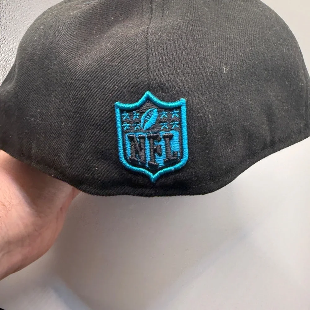 New Era show support